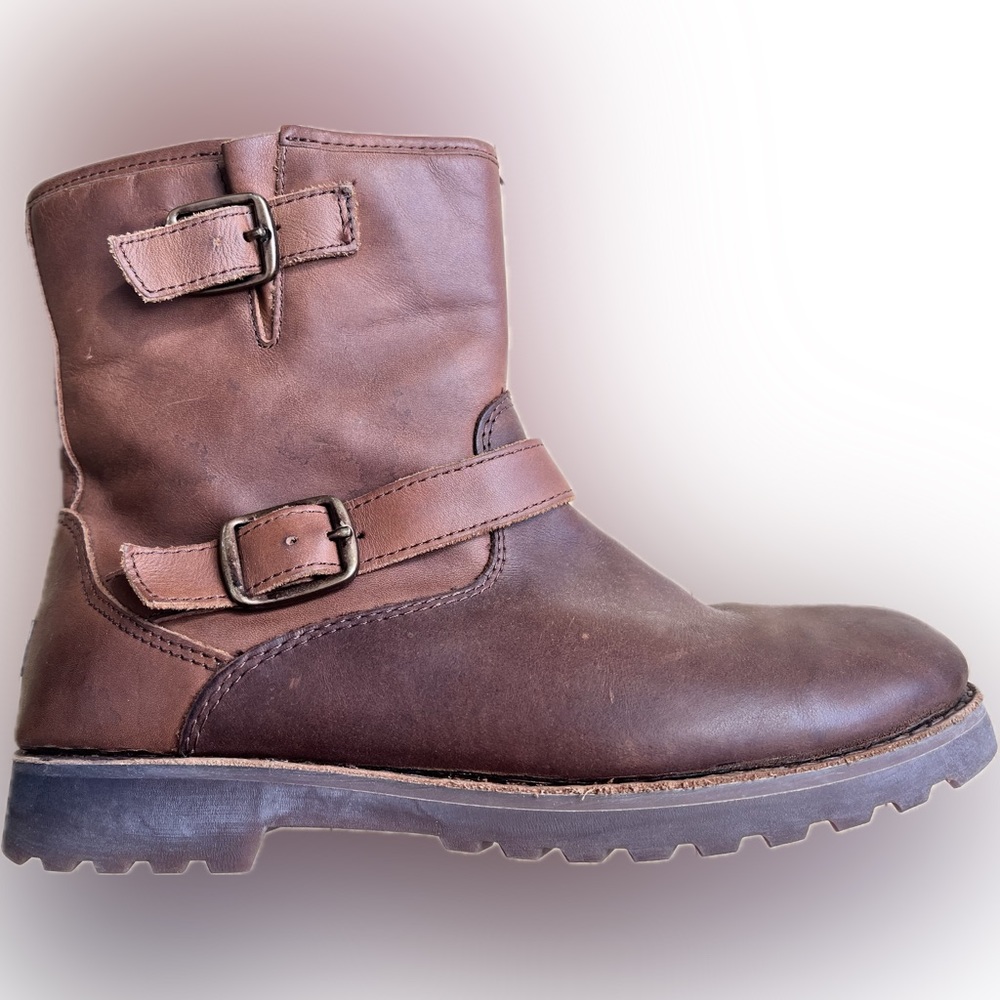 UGG Harwell Brown Leather Girls Boots - size 5 MINT CONDITION